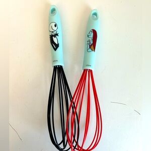 Disney Nightmare Before Christmas 2pc Whisk Set Red Black‎ Jack Skellington